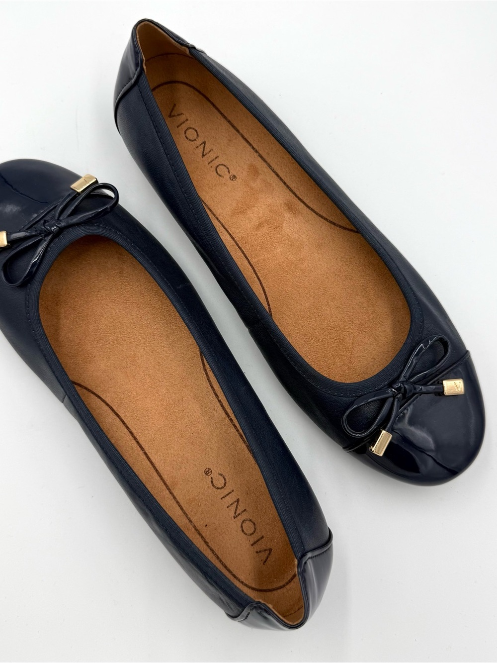 Vionic Minna Ballet Flats Women’s 7 Navy Blue Patent Toe Bow Comfort Spring